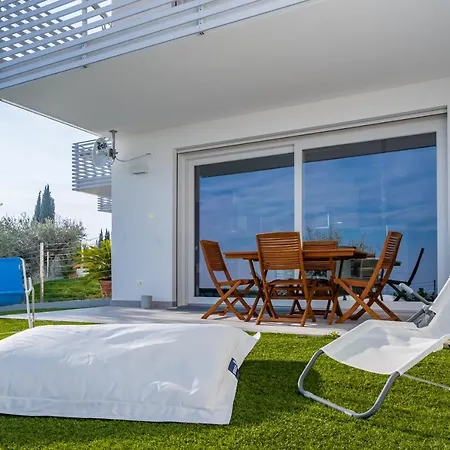 Apartment Relais Degli Ulivi - By Host4u Polpenazze del Garda